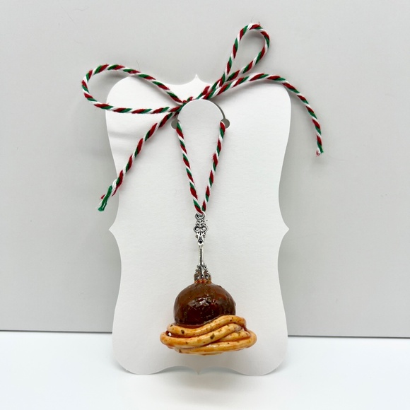 Spaghetti & Meatball Christmas Ornament – Handmade Clay Italian Food Ornament - Picture 2 of 16